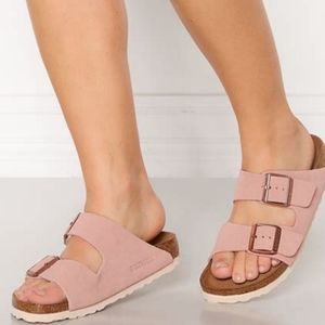 crocs classic mammoth luxe metallic lined clog